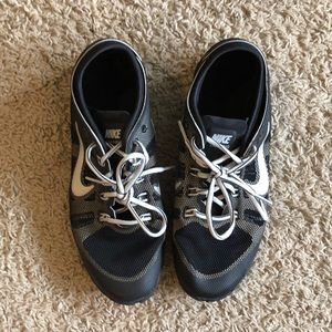 Nike black and white training shoes